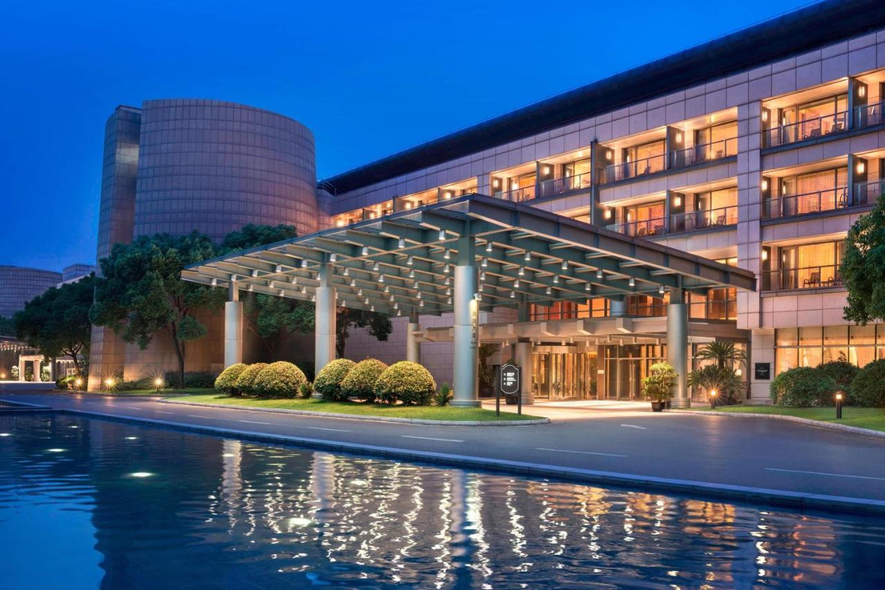 The Yuluxe Sheshan, Shanghai, A Tribute Portfolio Hotel Сунцзян Экстерьер фото